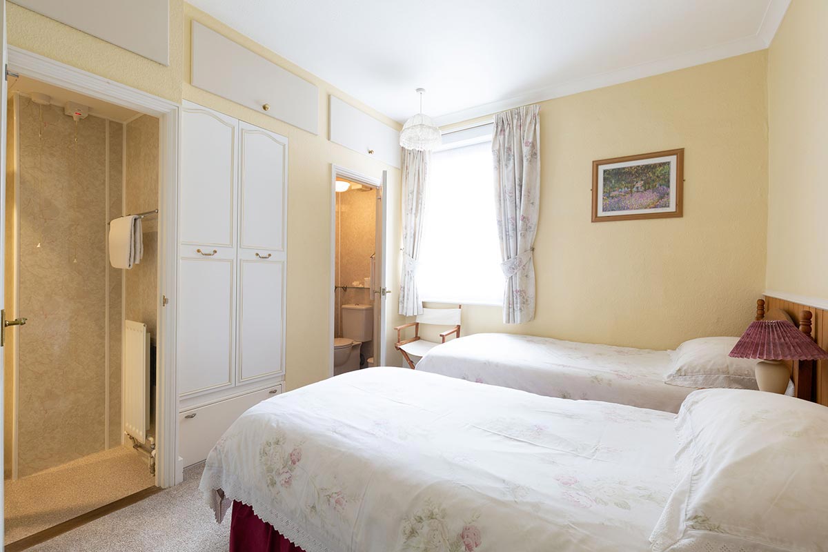 The Grafton Guest House - Room 4 - image