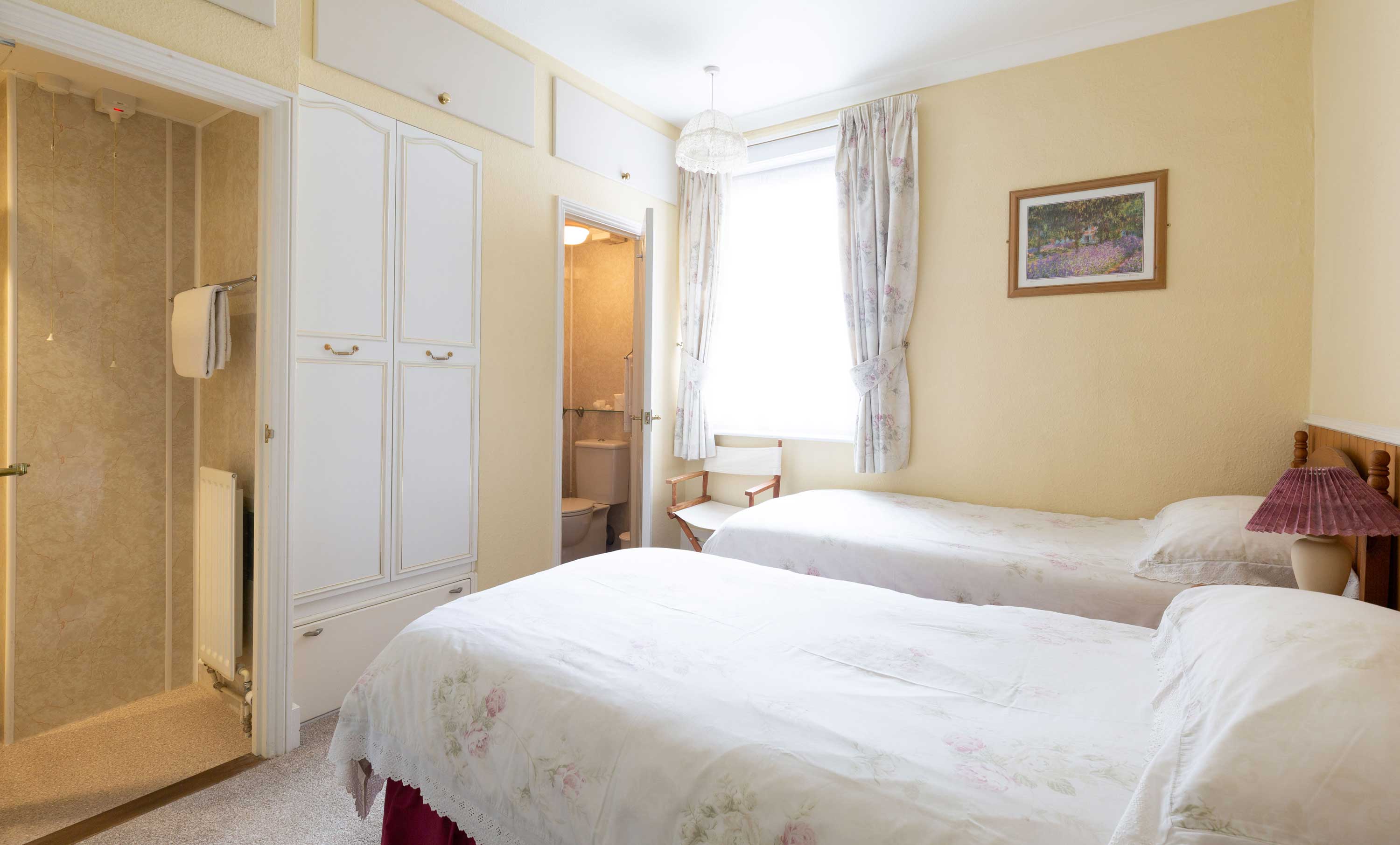 The Grafton Guest House - Room 4 - image